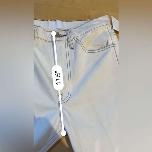 Frame Denim Le Italien Straight Leg Jeans in Blanc White 26 NWOT - Picture 13 of 16
